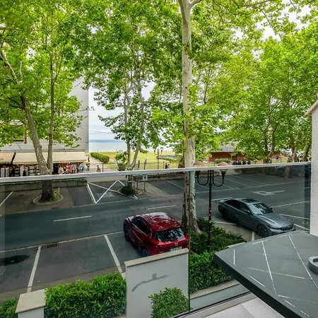 Trend Deluxe 酒店 希欧福克