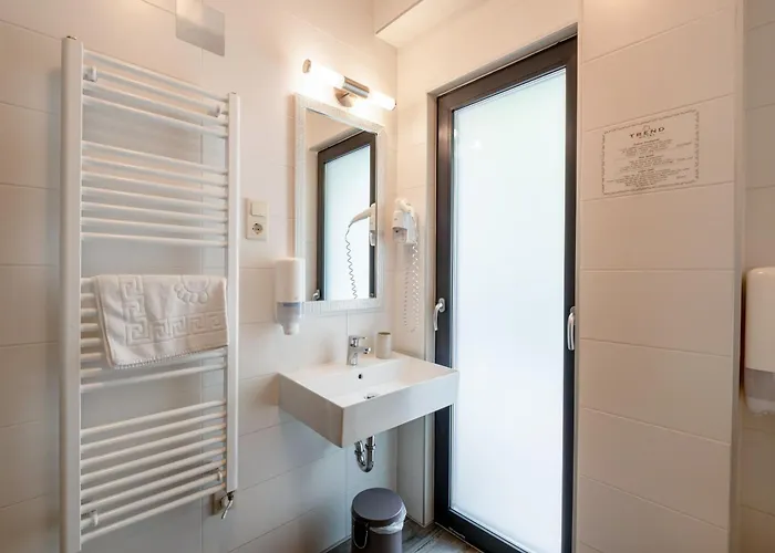 Hotel Trend Deluxe 2*