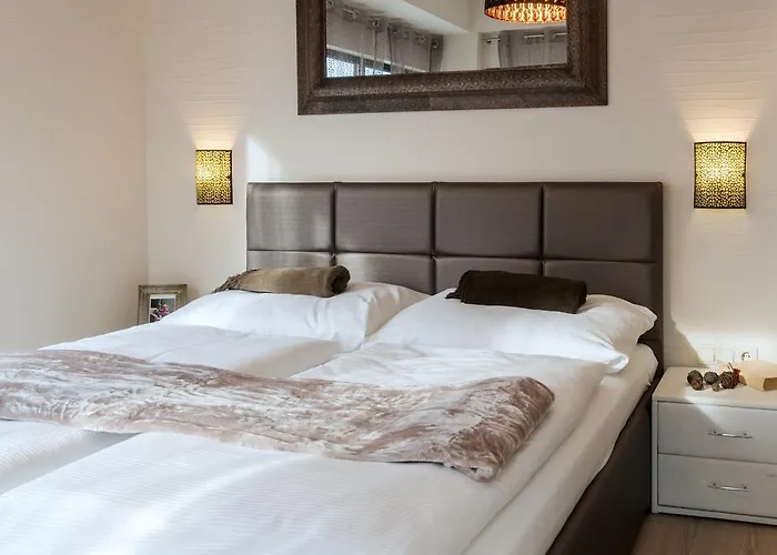 Trend Deluxe 2* シオーフォク